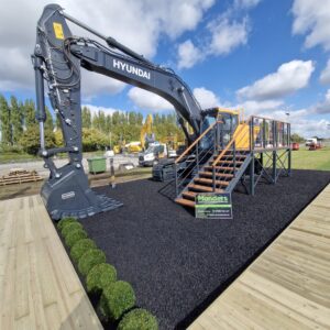 professional landscape design service by Manders Fencing & Garden Services in Nottingham commercial fencing and landscaping nottingham