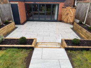 landscaping ideas from Manders Fencing & Garden Services Nottingham landscaper in balderton landscaper in kirkby-in-ashfield landscaper in mapperley
